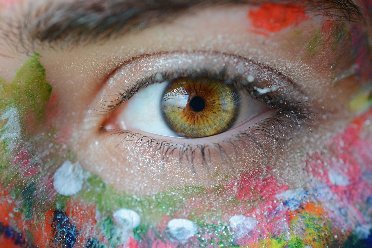 TRUCCO CINEMATOGRAFICO E TEATRALE